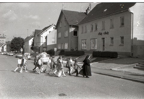 Das Bild kann leider nicht angezeigt werden.